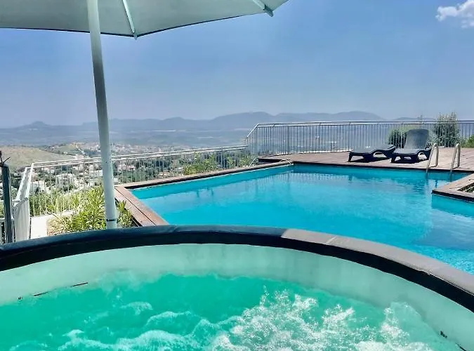 Reunion In Greece Villa