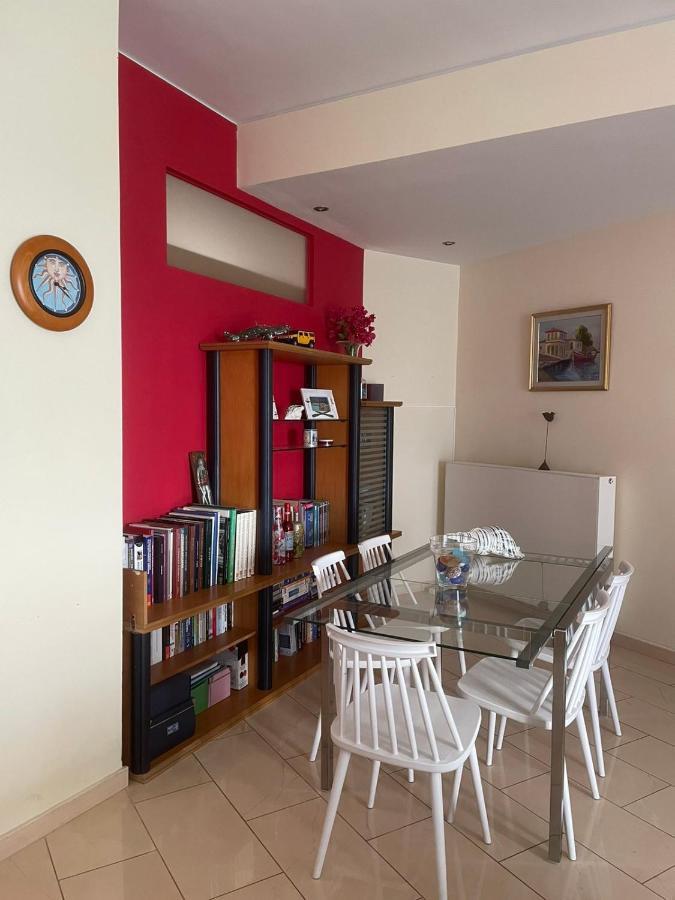 Reunion In Greece Villa