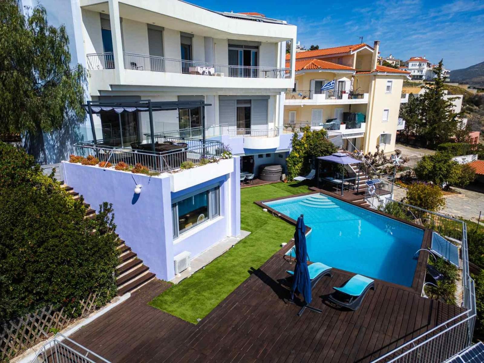 Reunion In Greece Villa